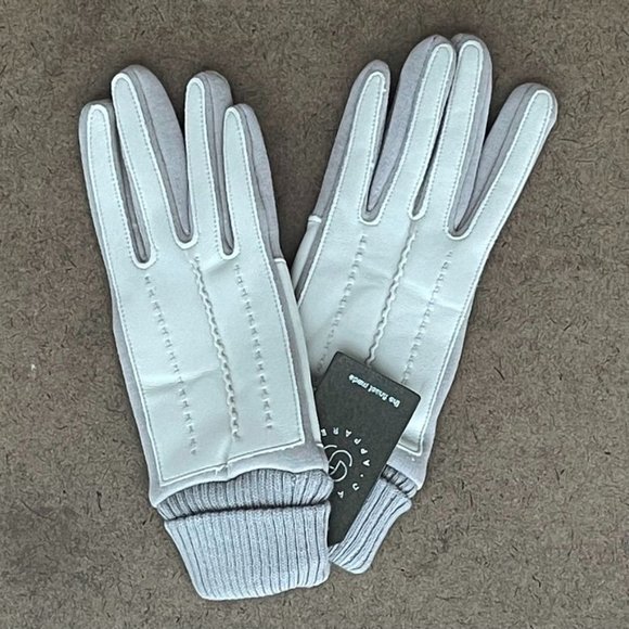 COPY - WOMENS WHITE FAUX LEATHER SCREEN-TOUCH GLOVES - NWT - OS - Picture 2 of 5
